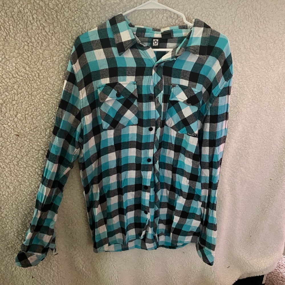 LAST CALL 4/25 Men’s Plaid Button Long Sleeve